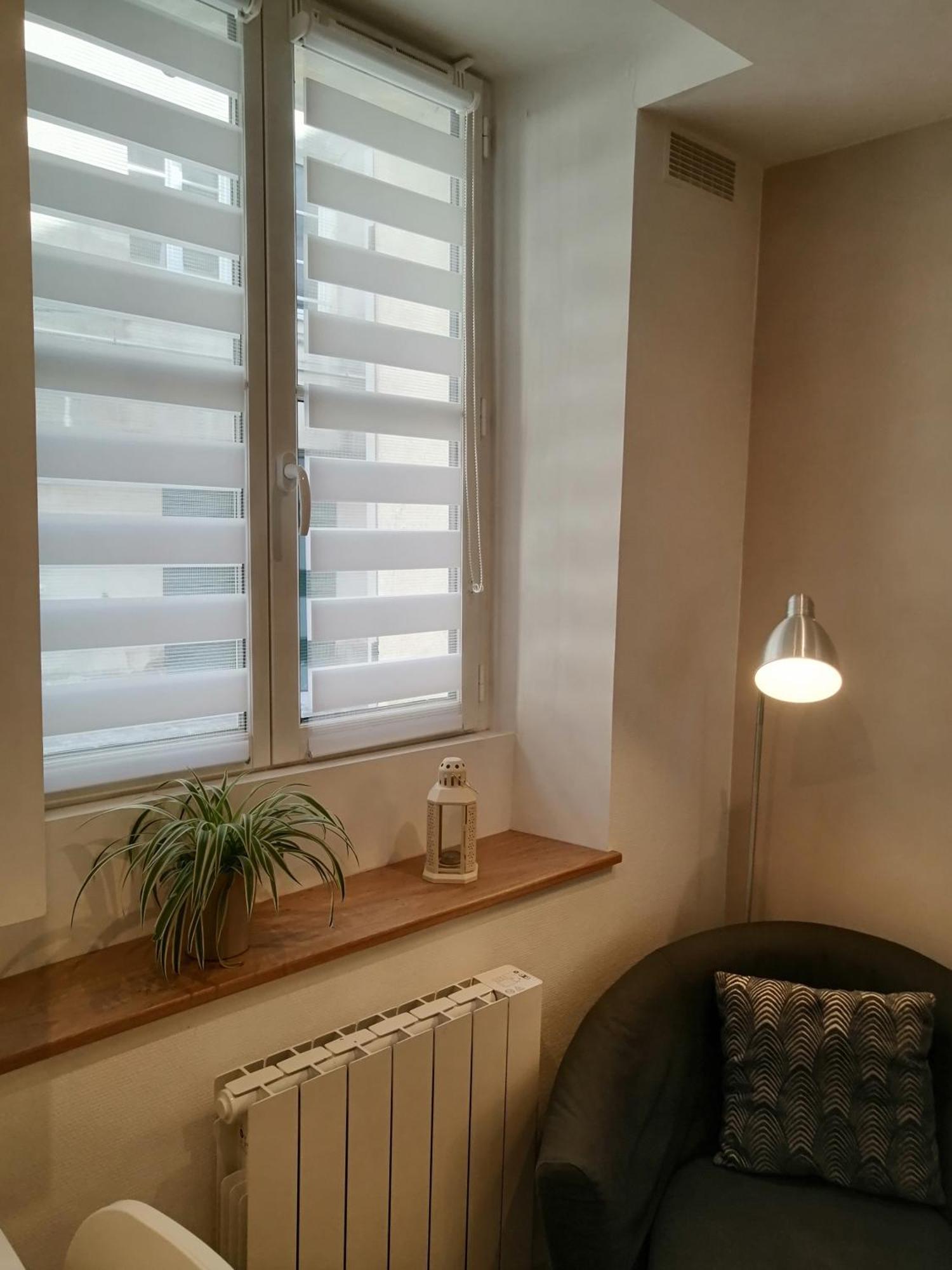 Le Vauban, Charmant Studio 5 Minutes Du Chateau Versailles Exterior foto